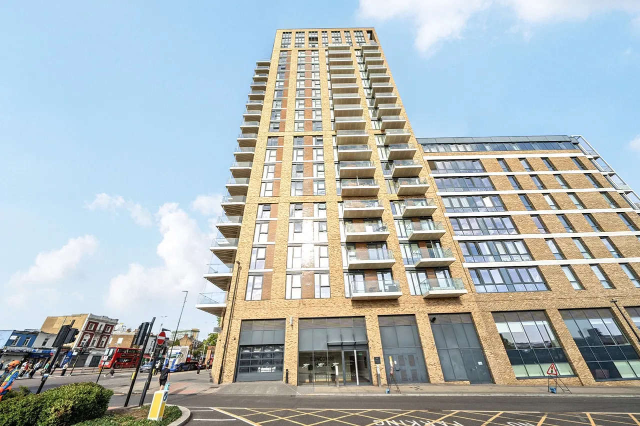 3 bed flat for sale — Victory Parade, Woolwich, SE18