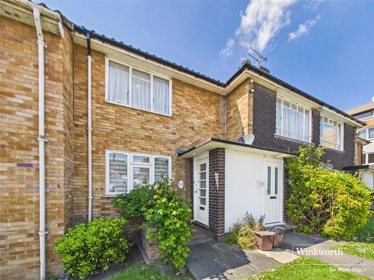 St. Peter's Court, Hendon, NW4, photo 15