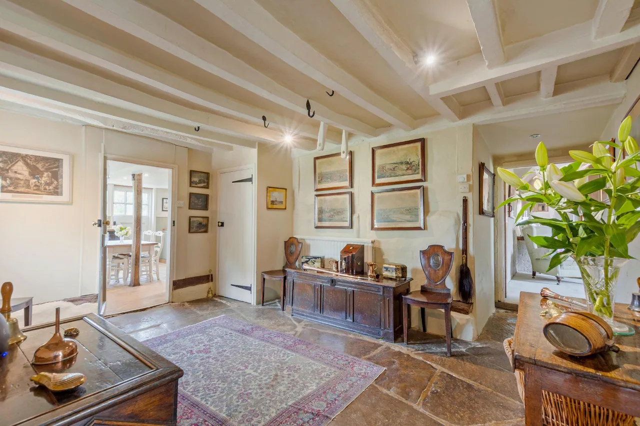 Lyons Road, Slinfold, Horsham, West Sussex, RH13 0QT, photo 7