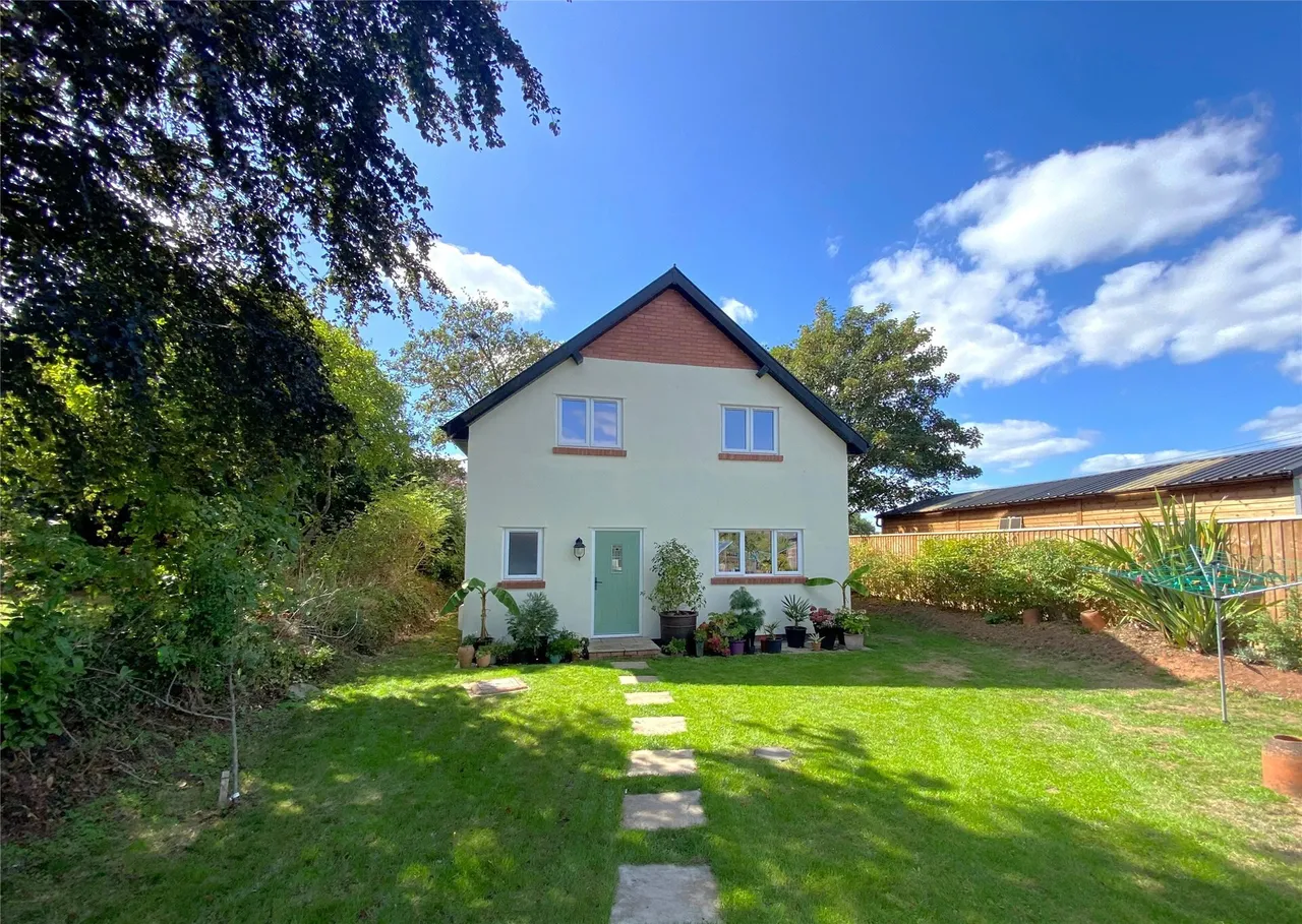 3 bed property for sale — Exeter Road, Silverton, Exeter, Devon, EX5