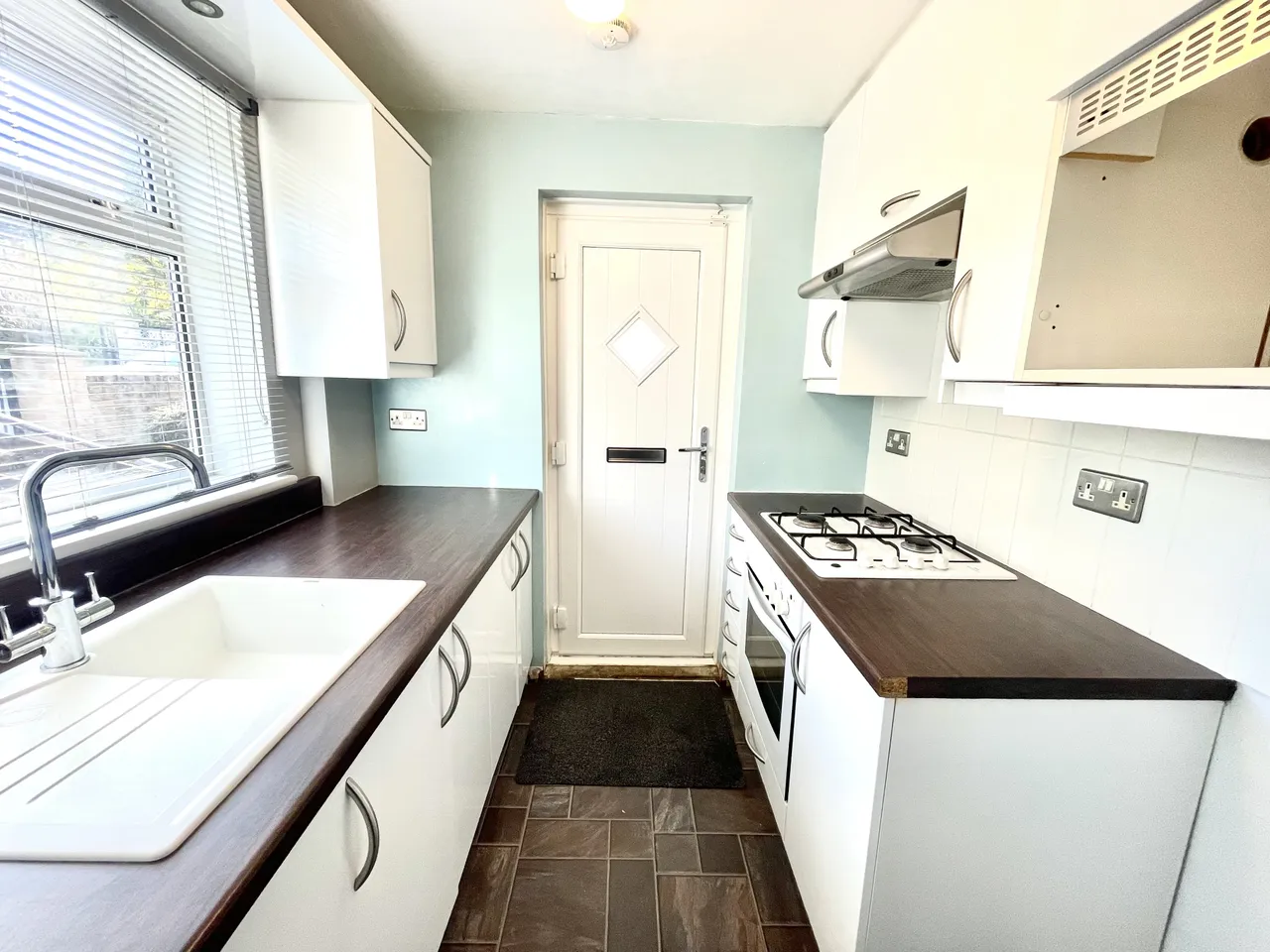 Manvers Road, Swallownest, Sheffield, S26, photo 2