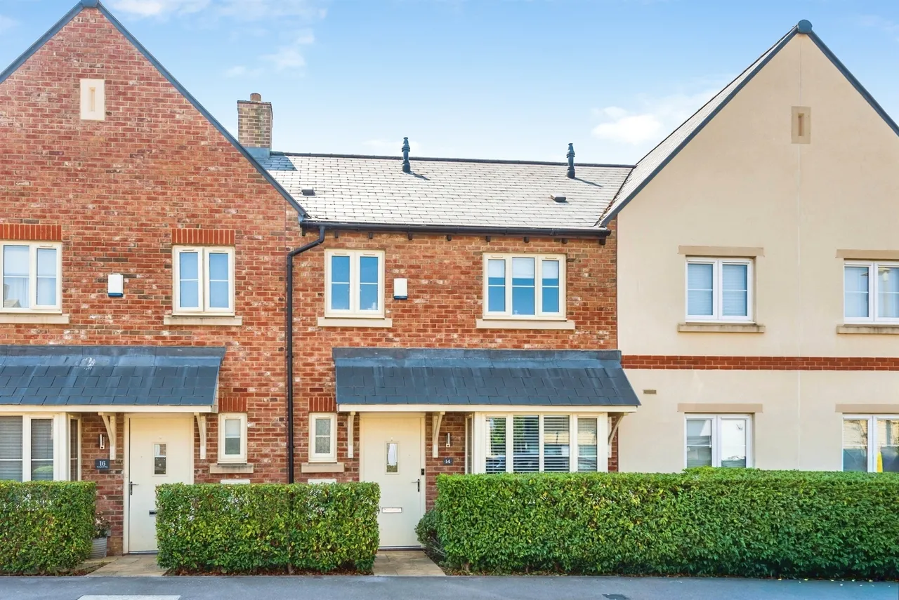 3 bed house for sale — Langford Way, Long Hanborough, Witney