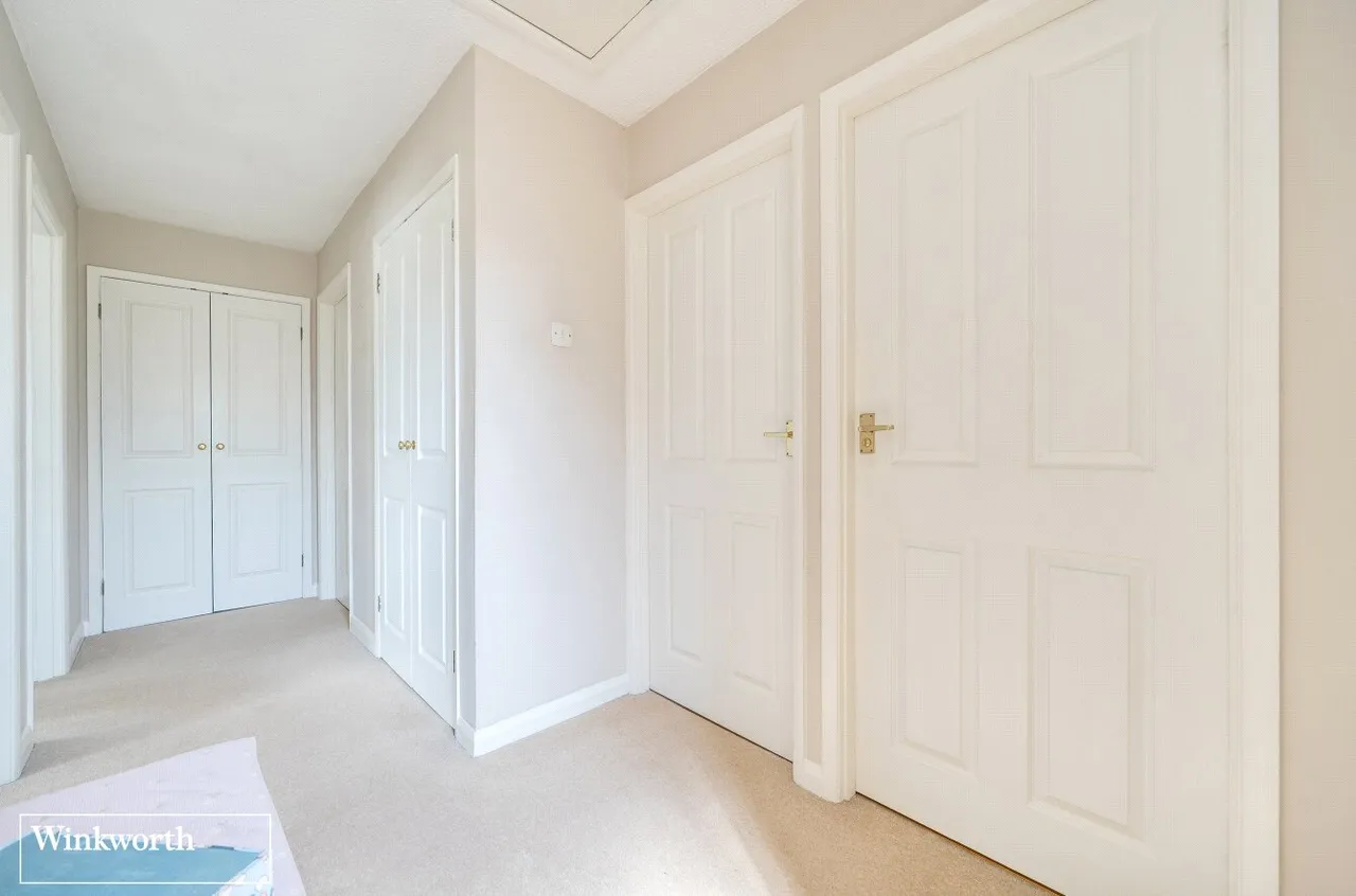 Pack Lane, Basingstoke, Hampshire, RG22, photo 4