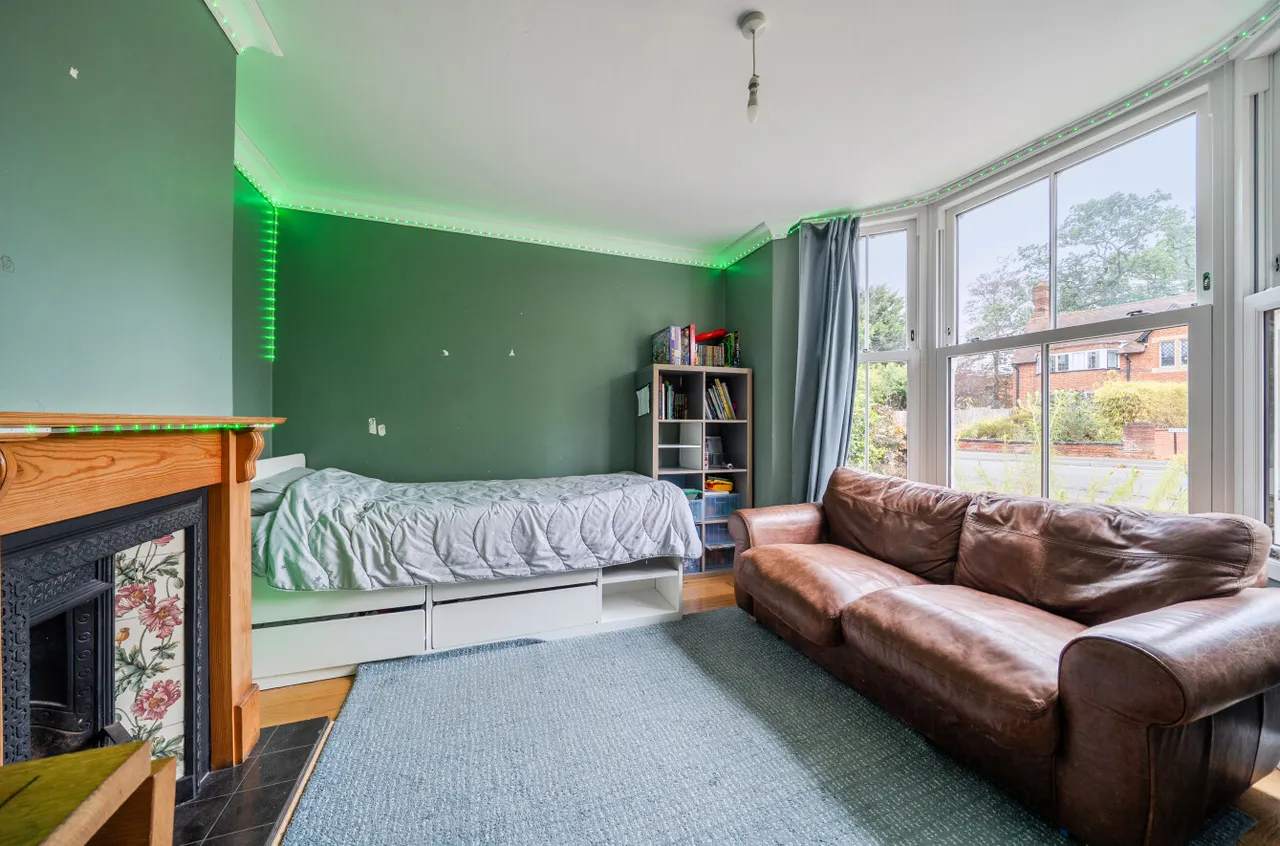 St. Marks Road, Binfield, Bracknell, Berkshire, RG42 4AX, photo 6