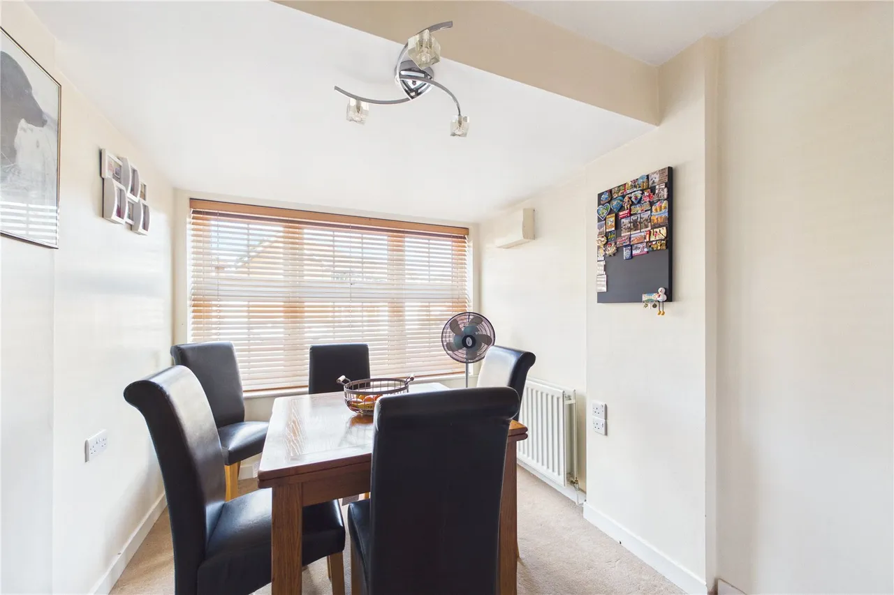 Fulmar Close, Basingstoke, RG22, photo 7