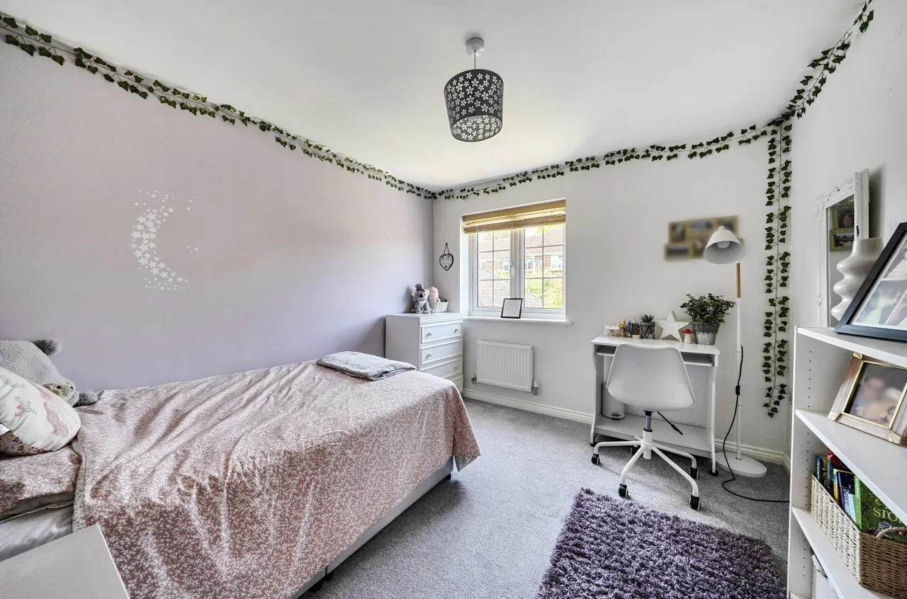 Montague Mews, Farnham, Surrey, GU9 7GF, photo 11