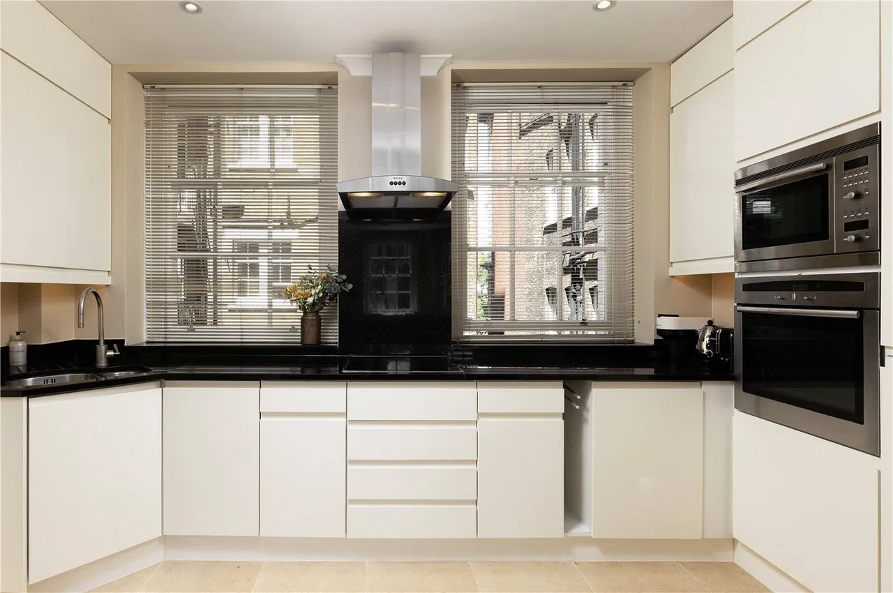 Thurloe Court, Fulham Road, London, SW3, photo 4