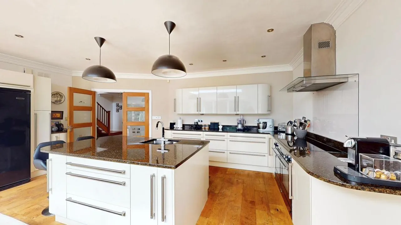 Wight Walk, BH22, photo 6