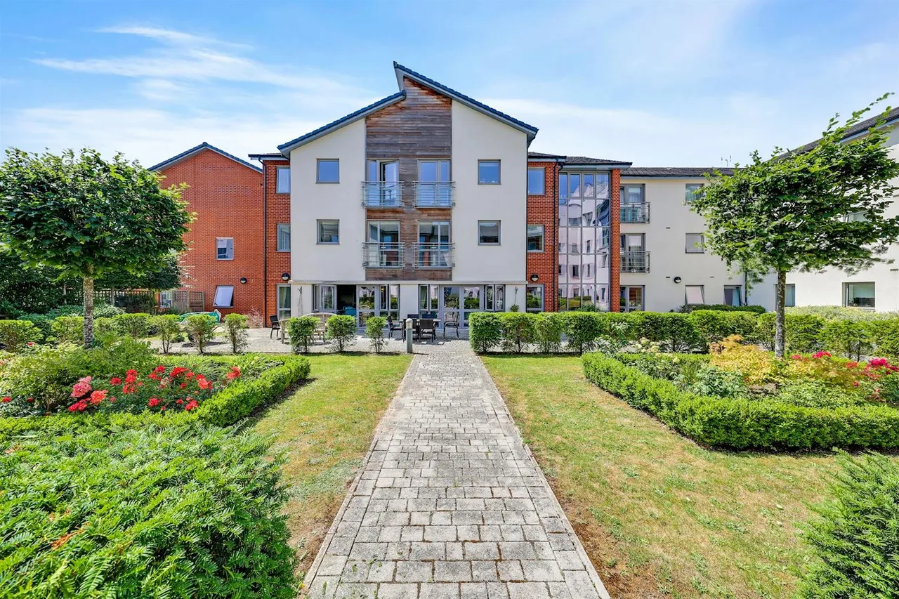 Fleet Road, Fleet, GU51, photo 6