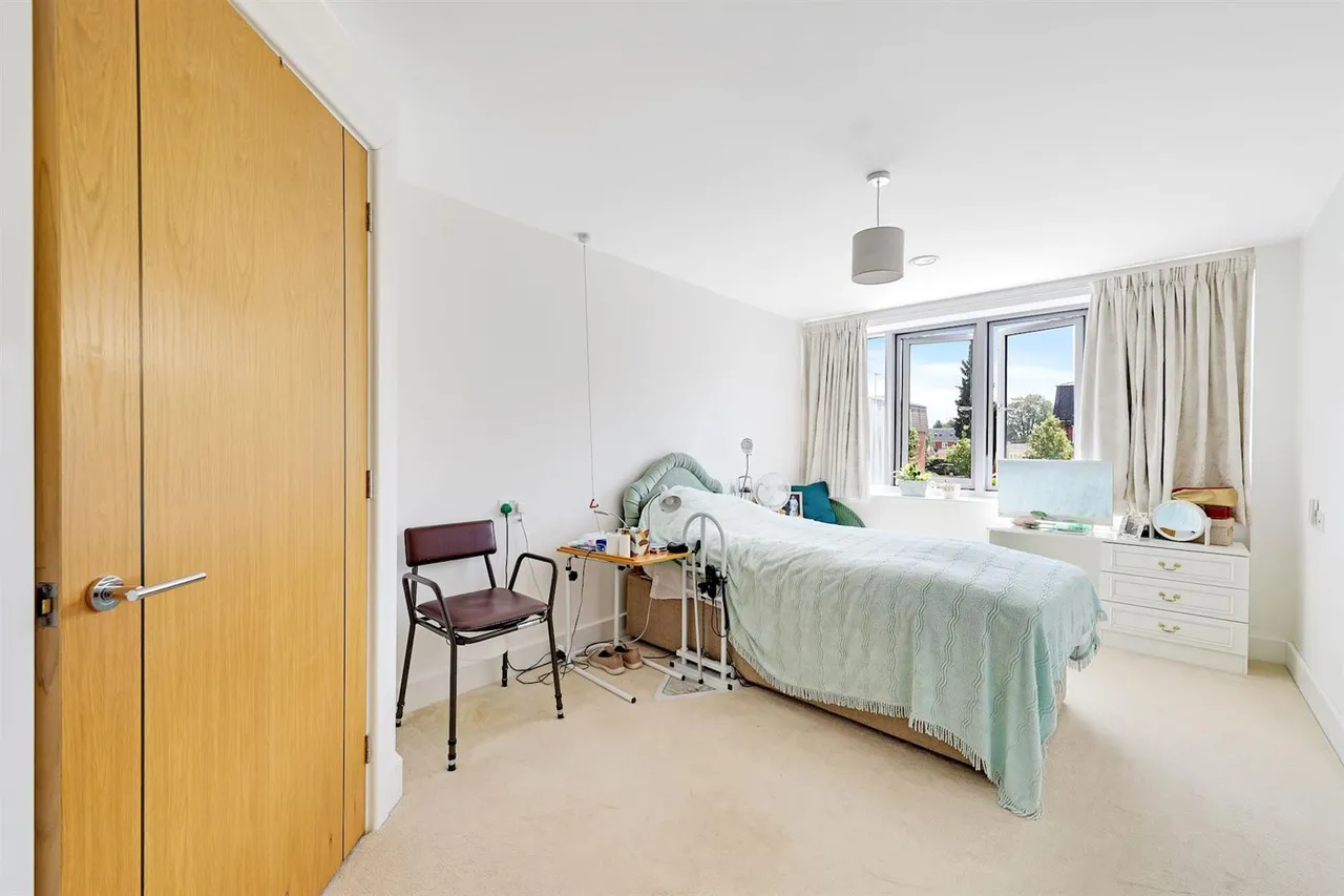 Fleet Road, Fleet, GU51, photo 11
