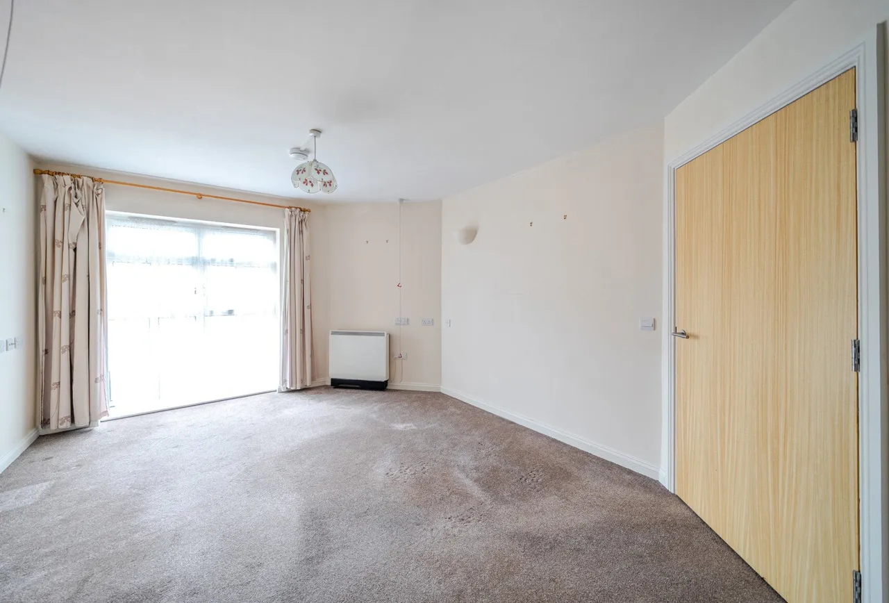 Beddington Gardens, Wallington, SM6 0JF, photo 4