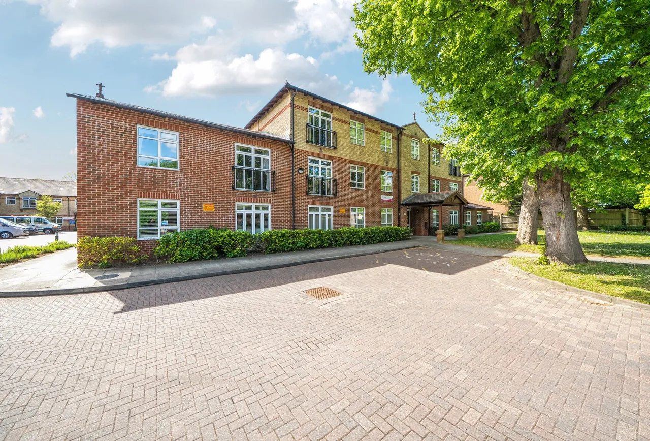 Beddington Gardens, Wallington, SM6 0JF, photo 16
