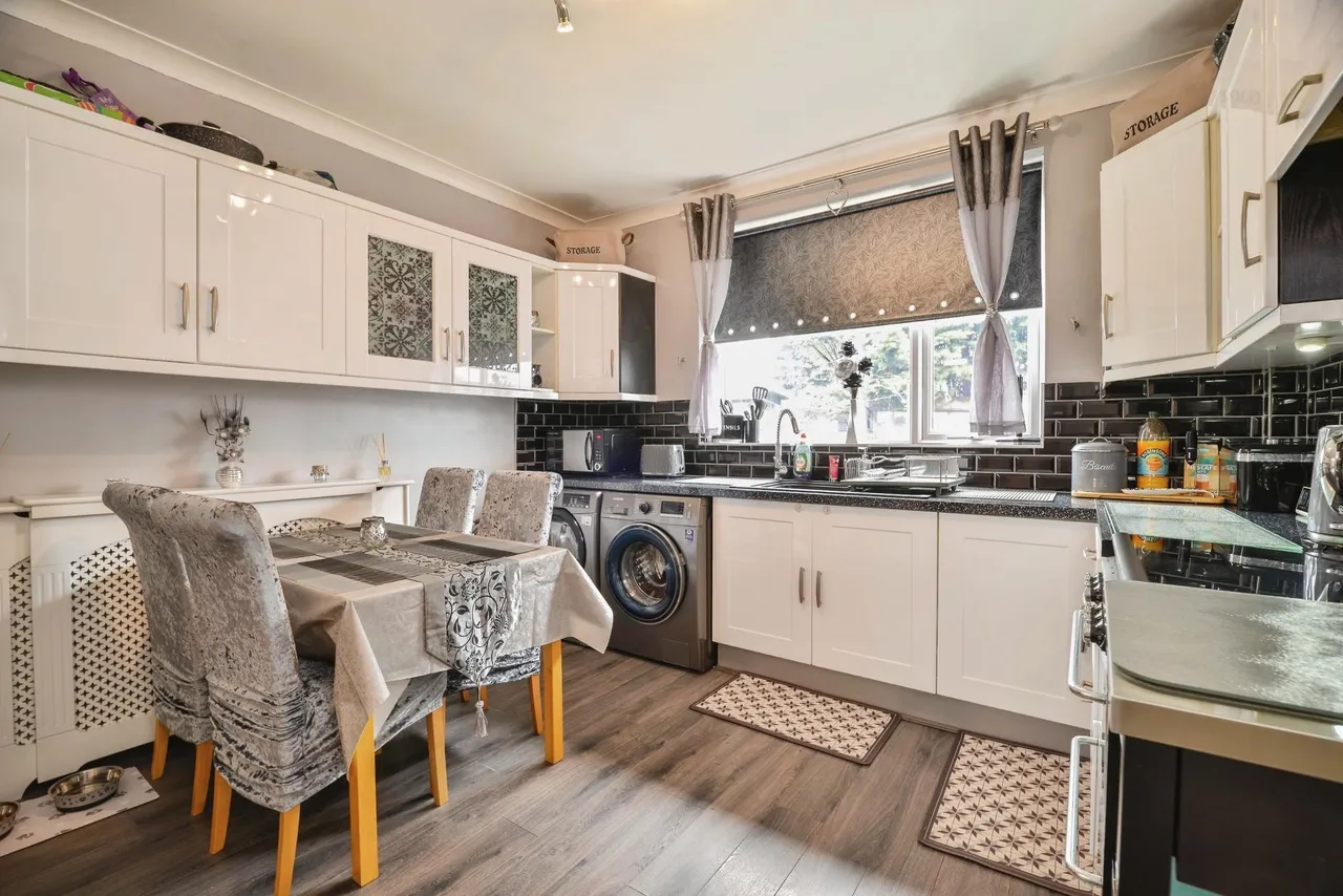 Lilac Avenue, Stockton-on-tees, TS17, photo 3