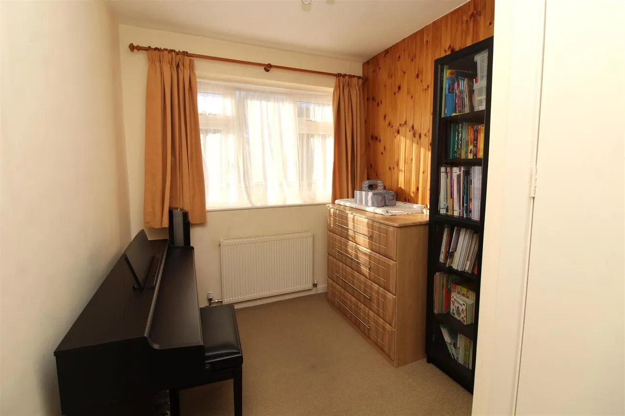 Sherwood Avenue, Potters Bar EN6 2LE, photo 21
