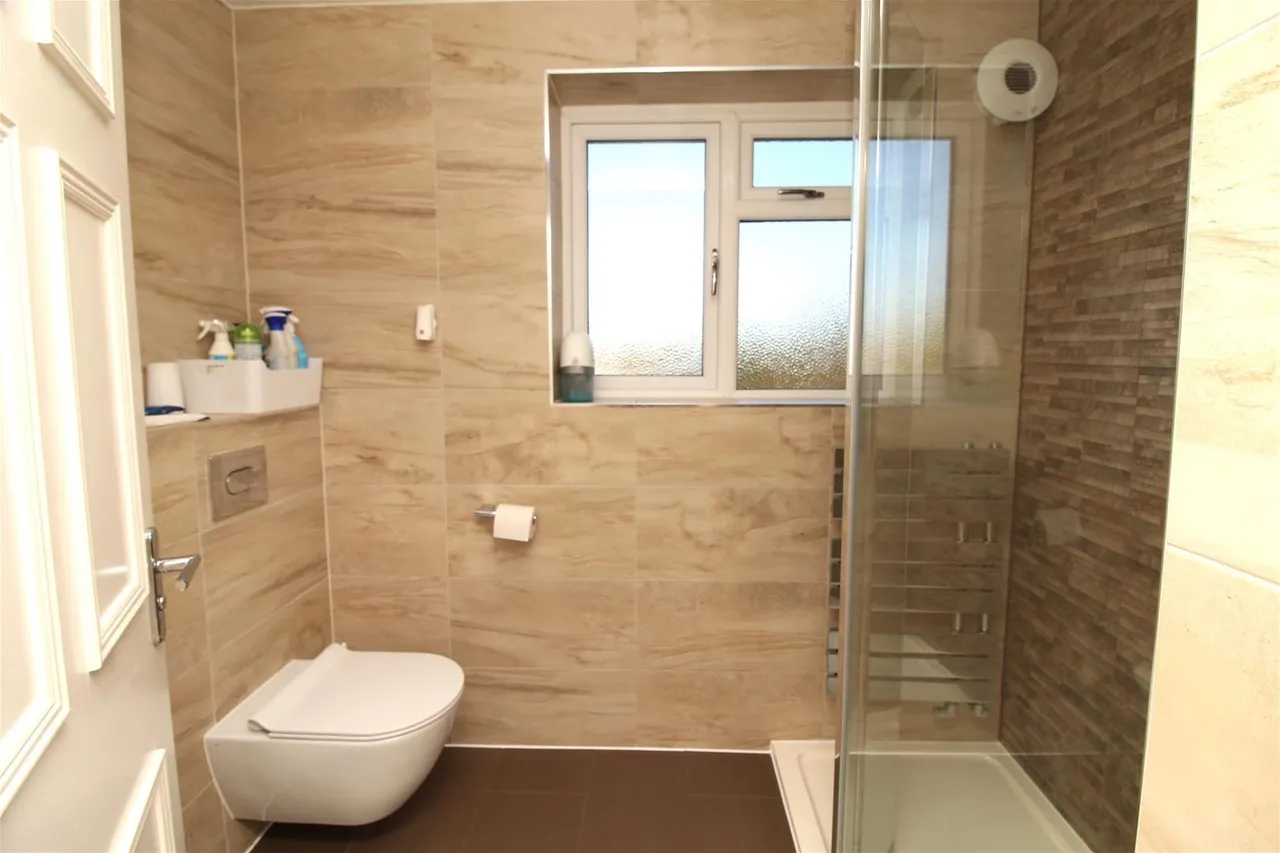 Sherwood Avenue, Potters Bar EN6 2LE, photo 22