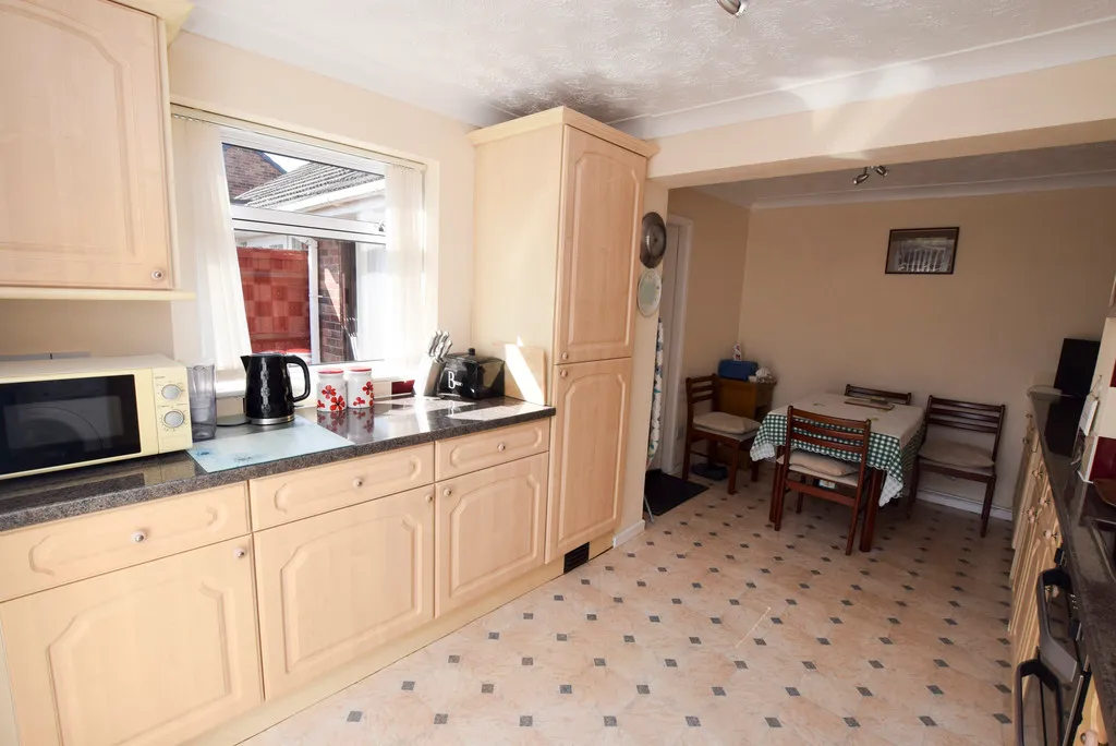 Hadley Gardens, Leegomery, TF1, photo 6