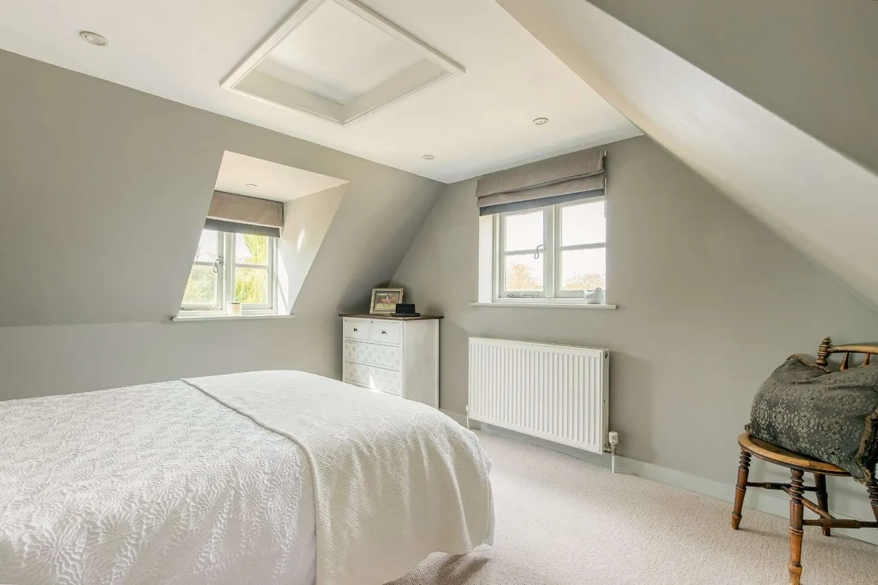 Alms Hill, Bourn, CB23, photo 10