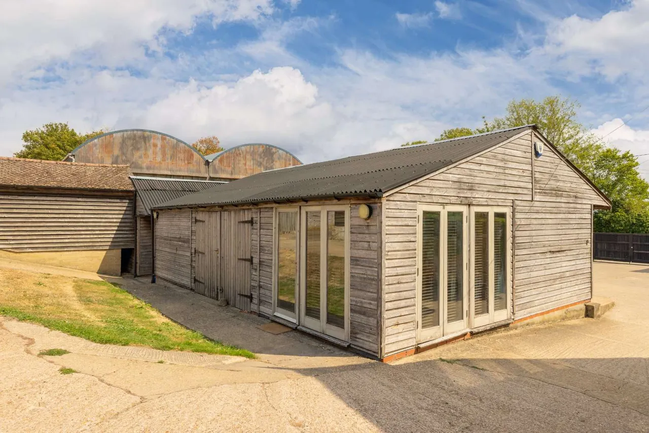 Alms Hill, Bourn, CB23, photo 18
