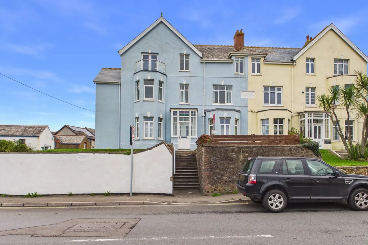 Bencoolen Rd, Bude, photo 9