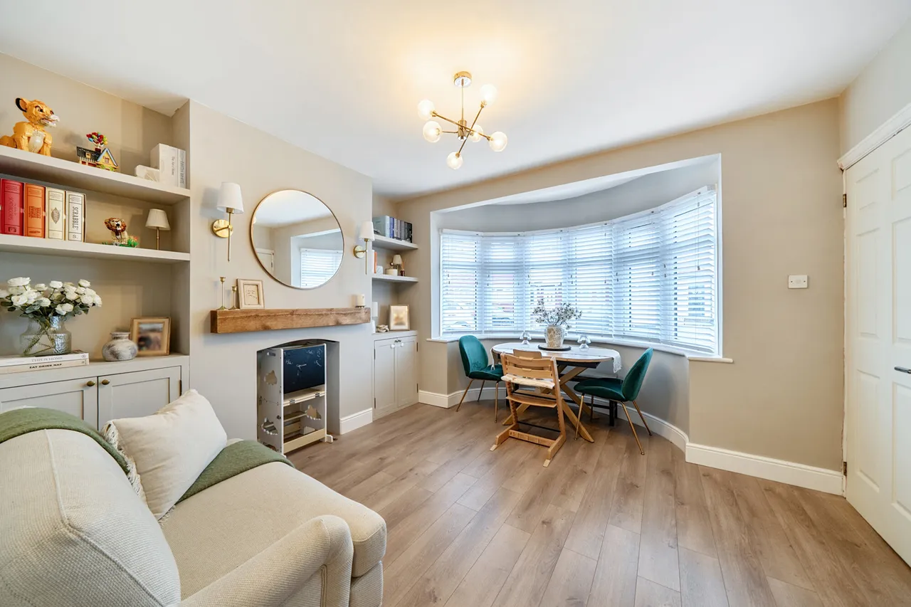 Dulverton Road, Ruislip, HA4, photo 2