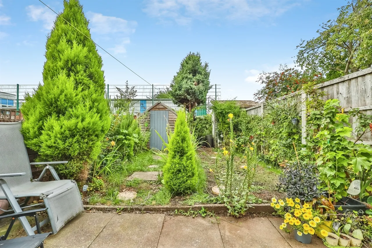 Carlingford Road, Hucknall, NG15, photo 15