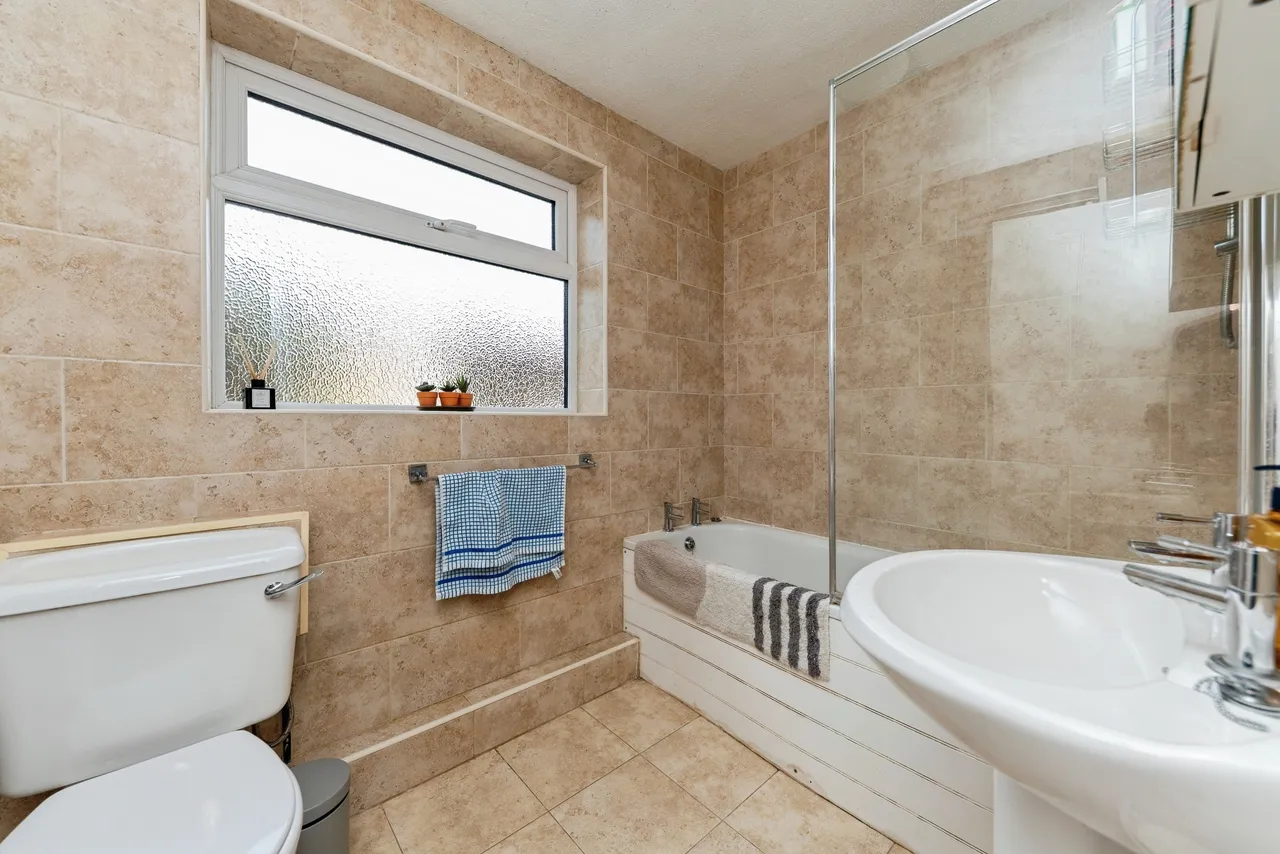 Hitchin Road, Arlesey, SG15, photo 15