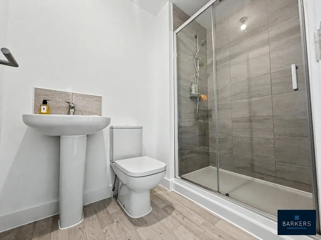 Hornbeam Court, Birkenshaw BD11 2WN, photo 12