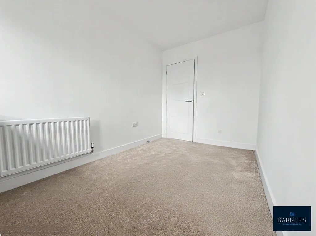 Hornbeam Court, Birkenshaw BD11 2WN, photo 10