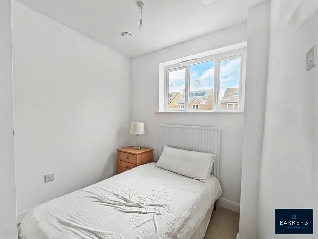 Hornbeam Court, Birkenshaw BD11 2WN, photo 9