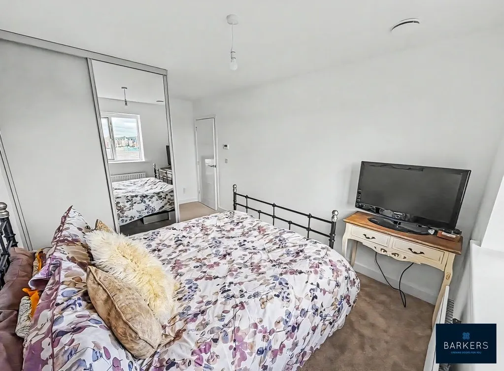 Hornbeam Court, Birkenshaw BD11 2WN, photo 8