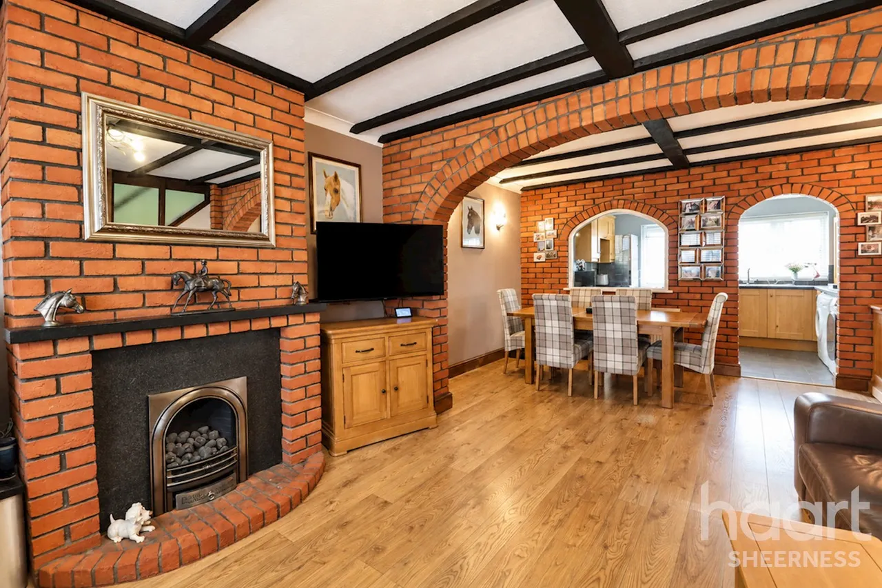 Queenborough Road, Halfway, ME12, photo 3