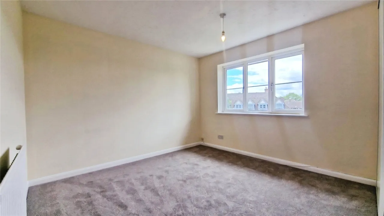 Angel Place, Binfield, Bracknell, Berkshire, RG42 4DZ, photo 5