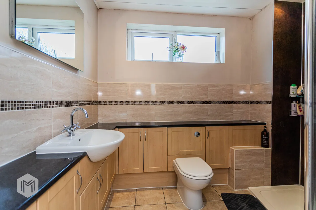 Wigshaw Lane, Culcheth, Warrington, WA3 4AB, photo 24
