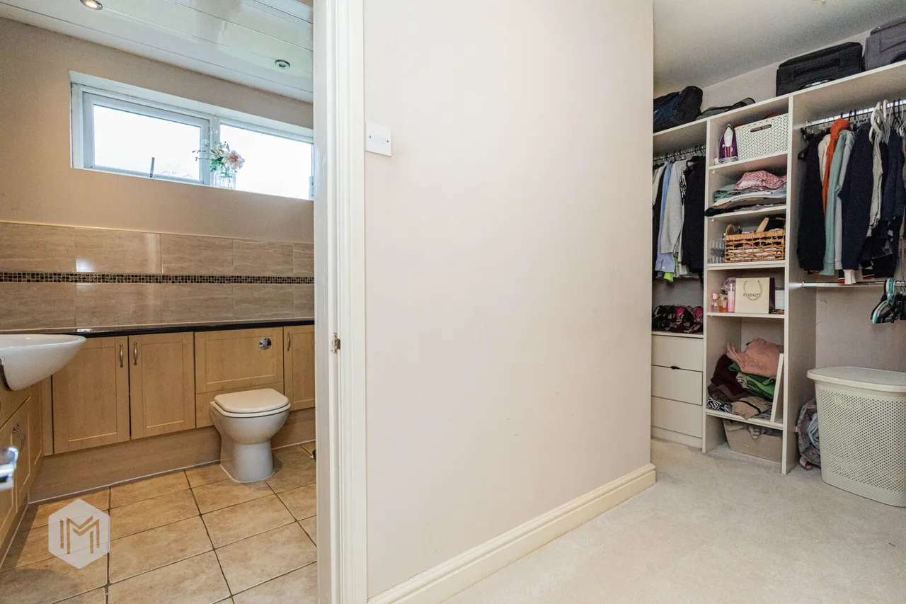 Wigshaw Lane, Culcheth, Warrington, WA3 4AB, photo 8