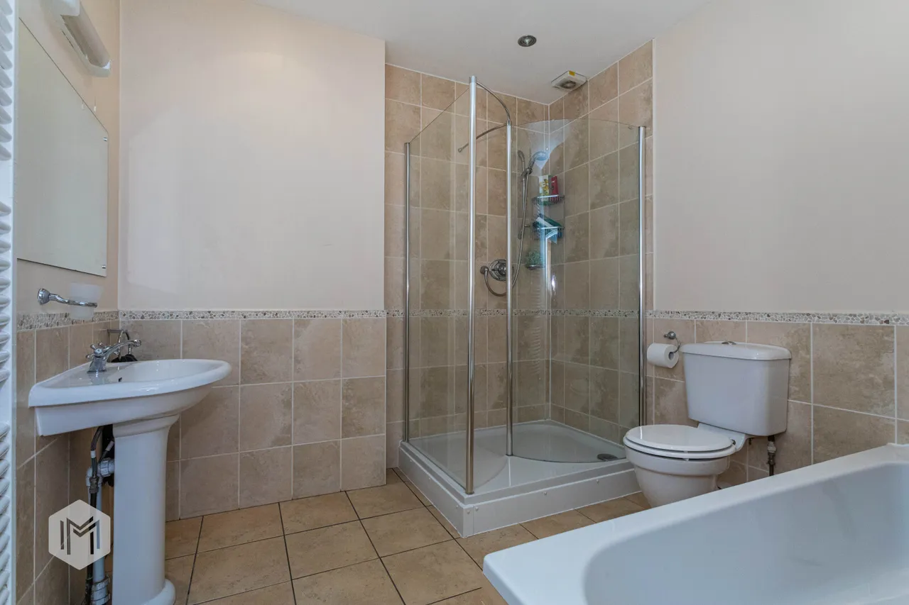 Wigshaw Lane, Culcheth, Warrington, WA3 4AB, photo 20