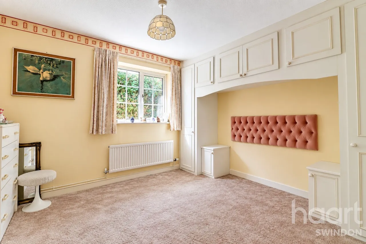 Baird Close, Swindon, SN5, photo 5