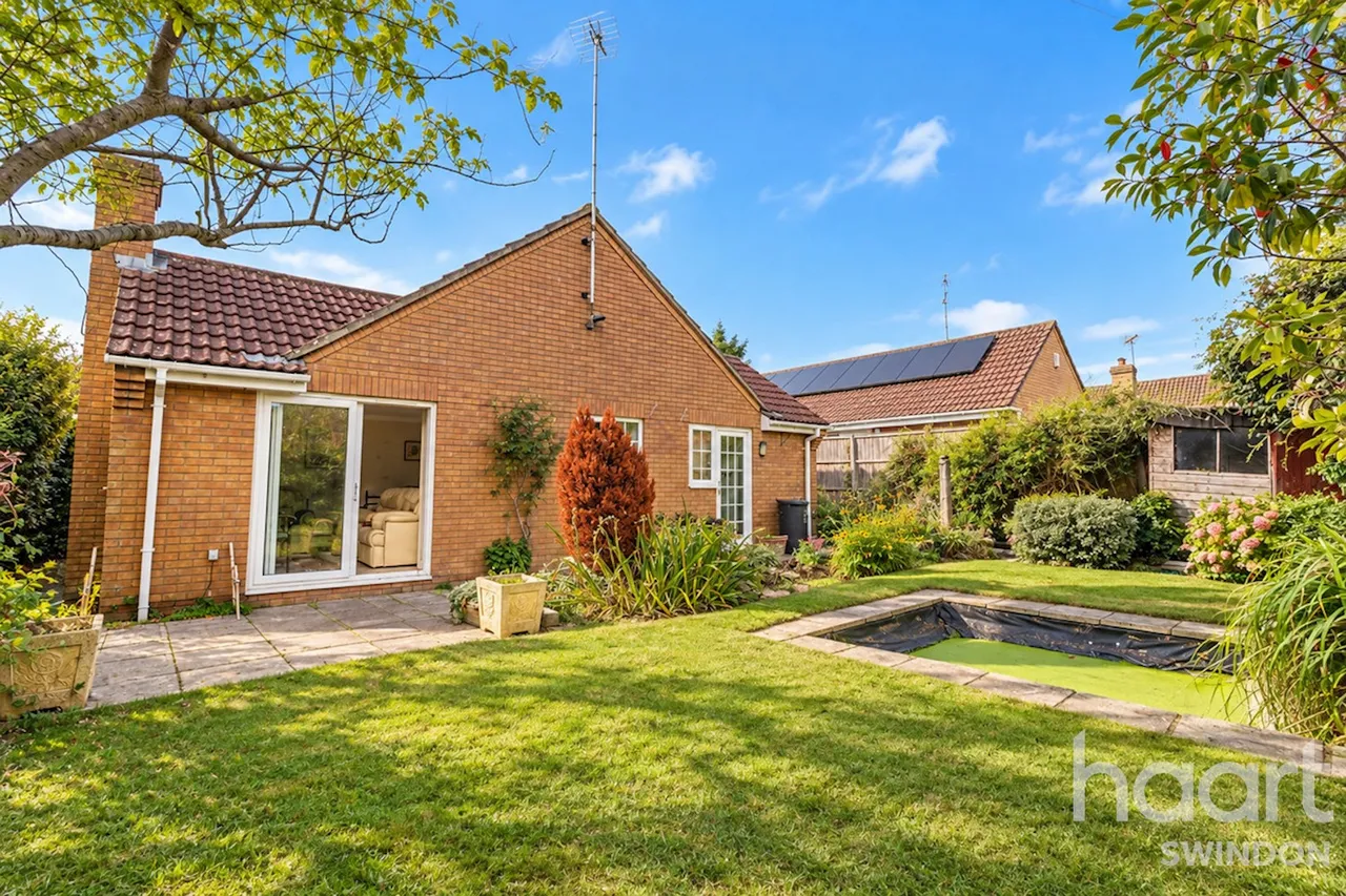 Baird Close, Swindon, SN5, photo 10