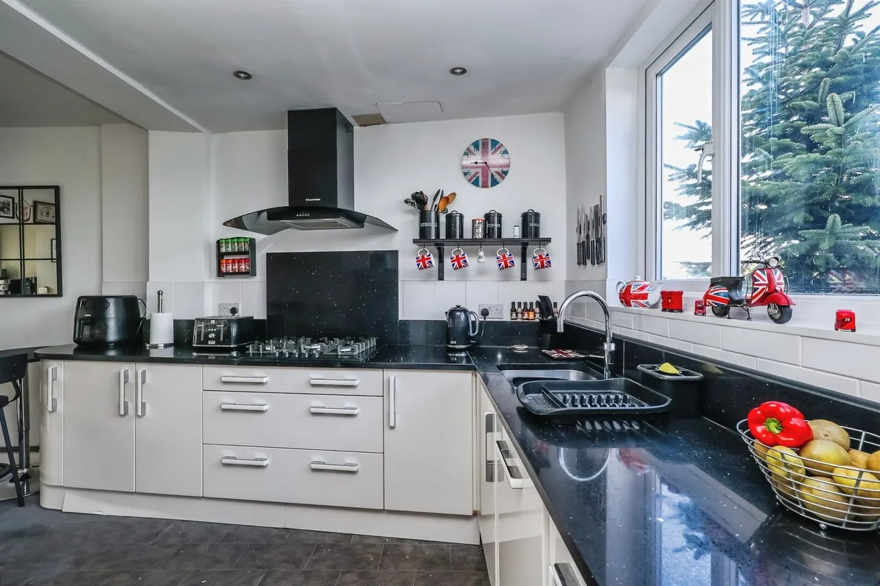 Durham Crescent, Nottingham, photo 10
