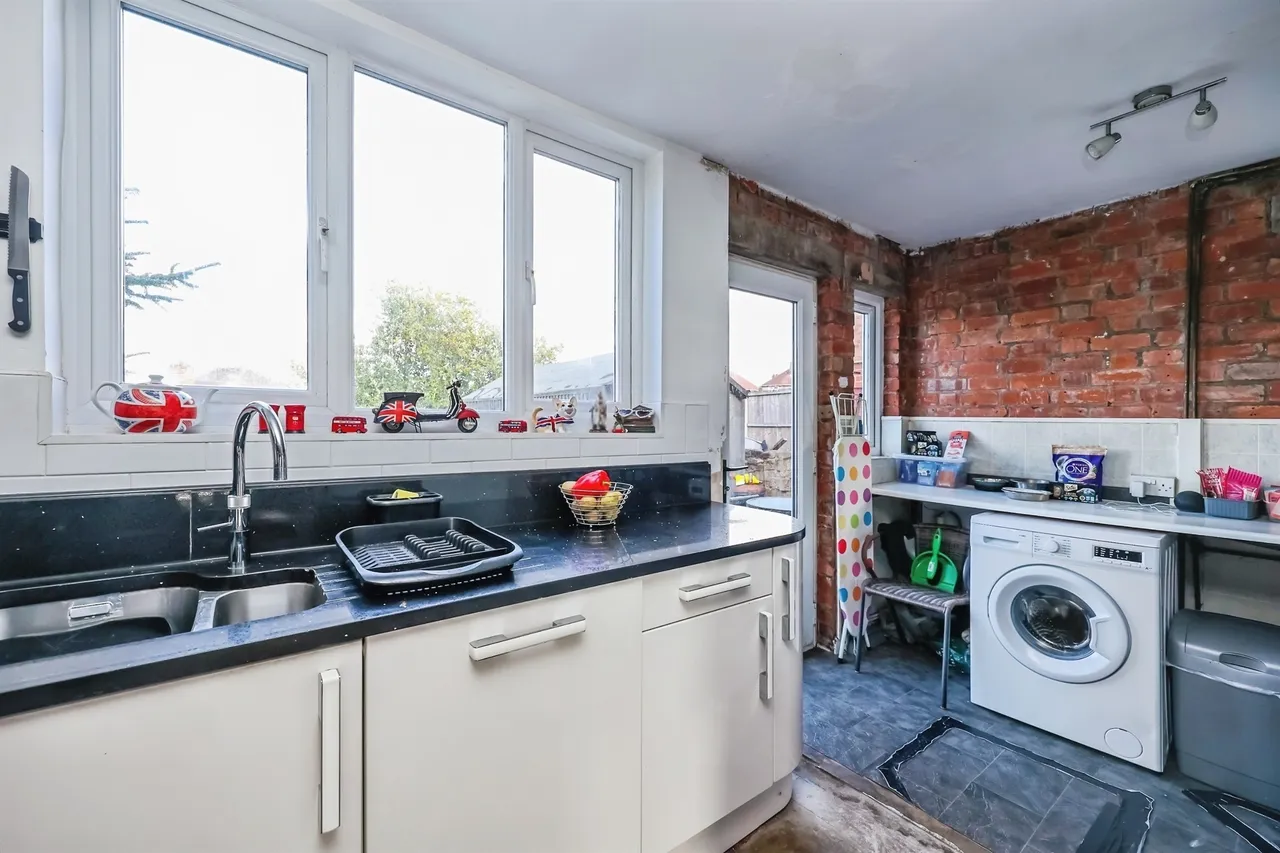 Durham Crescent, Nottingham, photo 12
