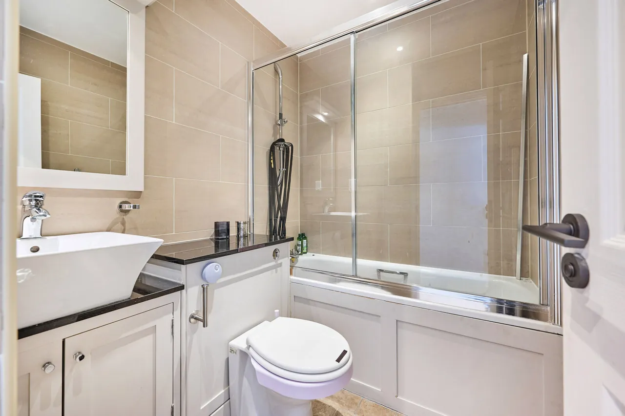 Beningfield Drive, Napsbury Park, AL2, photo 11