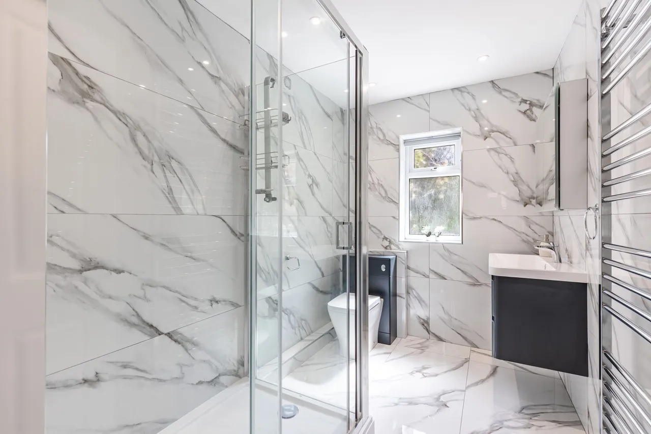 Four Bedroom Beautifully Renovated Hi, photo 7