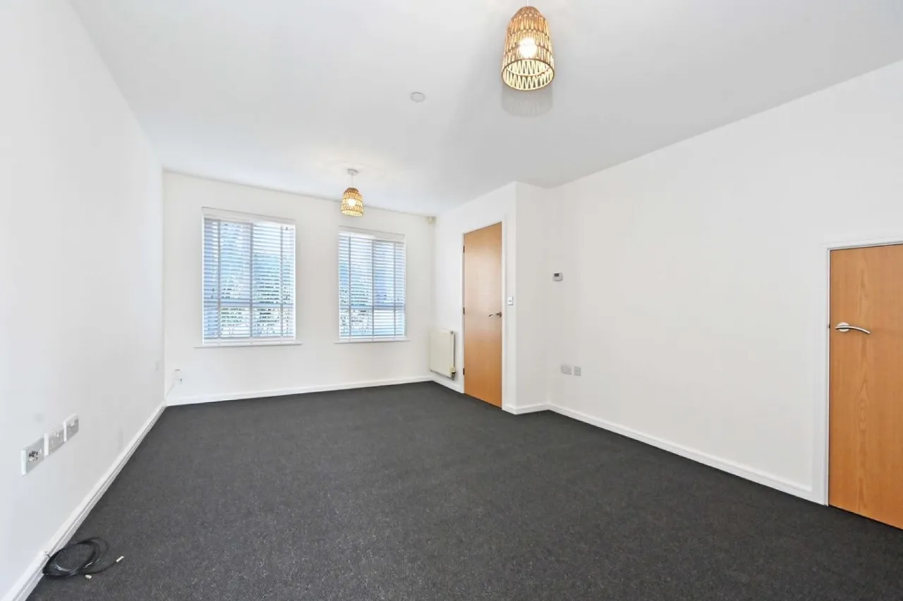 Sytchmill Way, Burslem, Stoke-on-Trent, photo 2