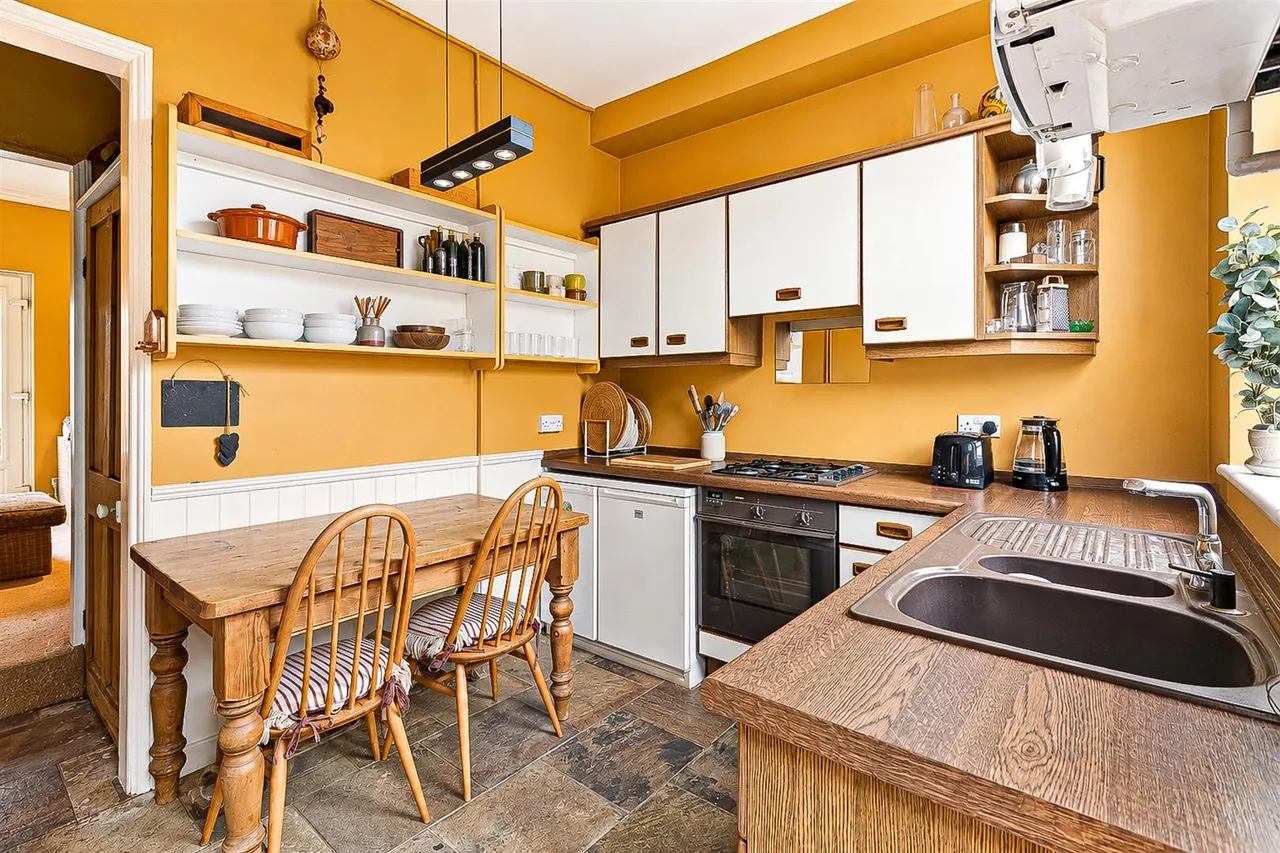South Knighton Road, South Knighton, LE2, photo 6