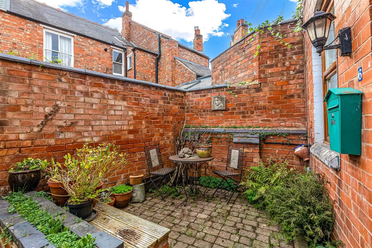South Knighton Road, South Knighton, LE2, photo 16