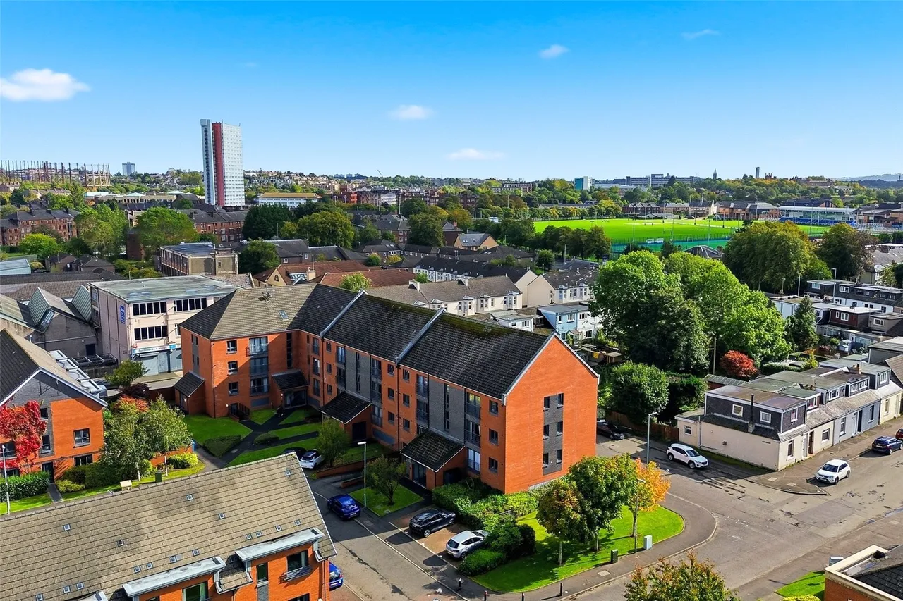 Craigend Circus, Glasgow, G13, photo 13