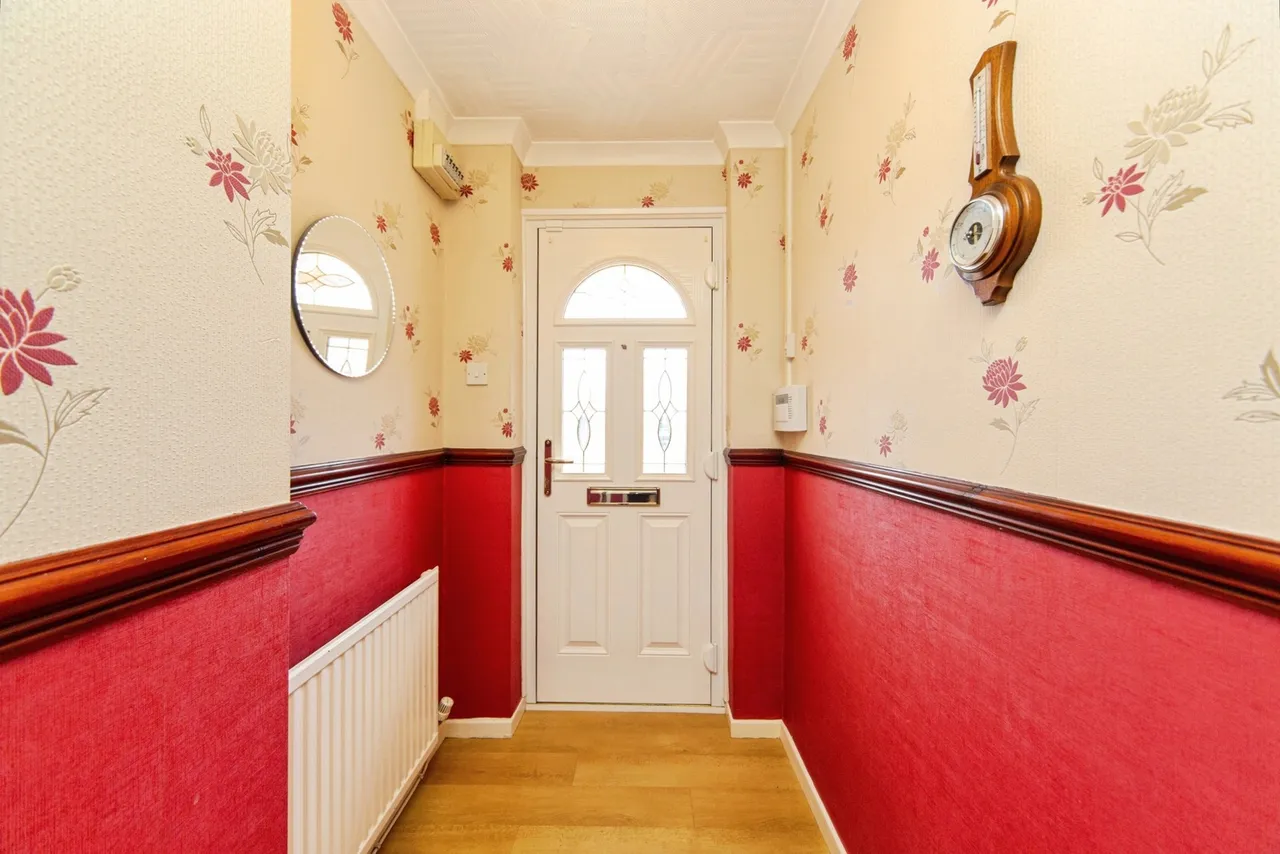 Broad Hey Close, Liverpool, L25, photo 20