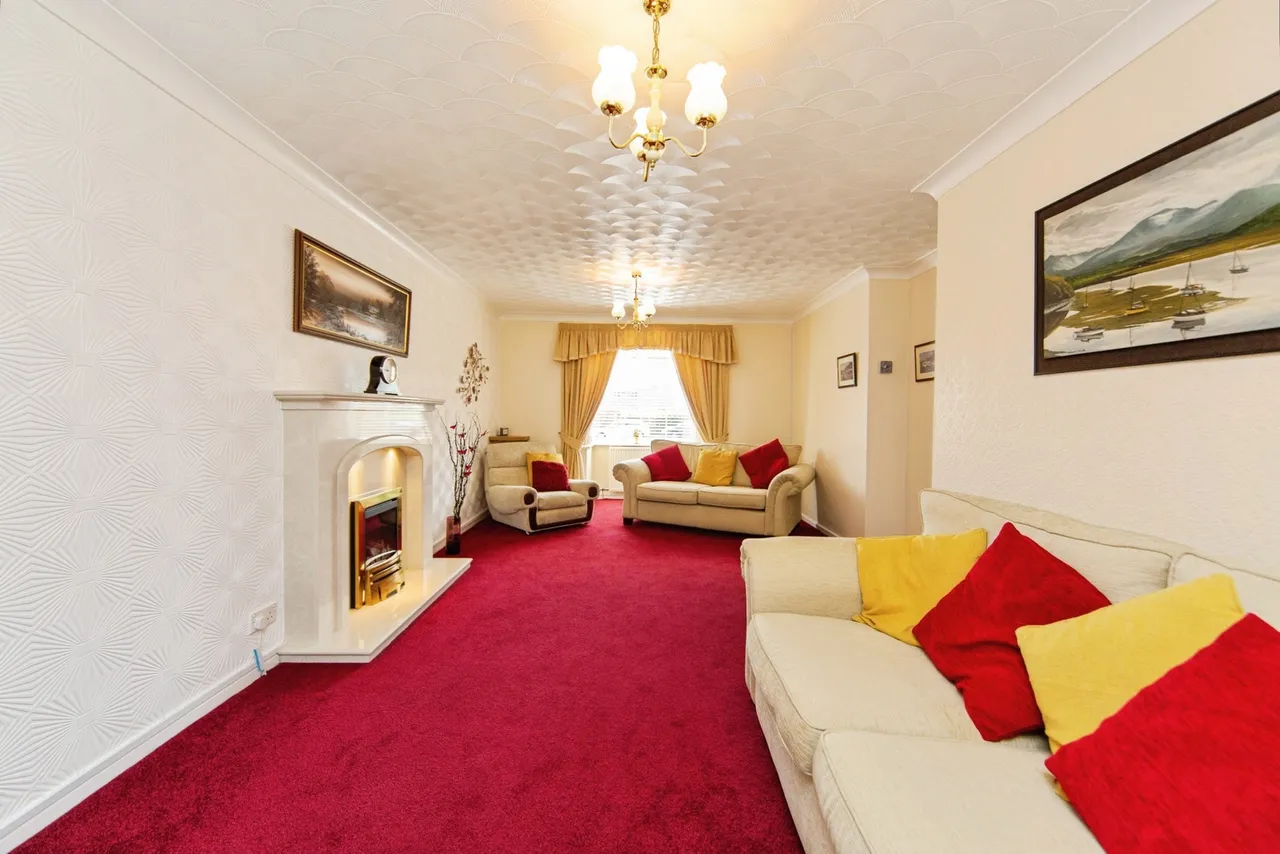 Broad Hey Close, Liverpool, L25, photo 3