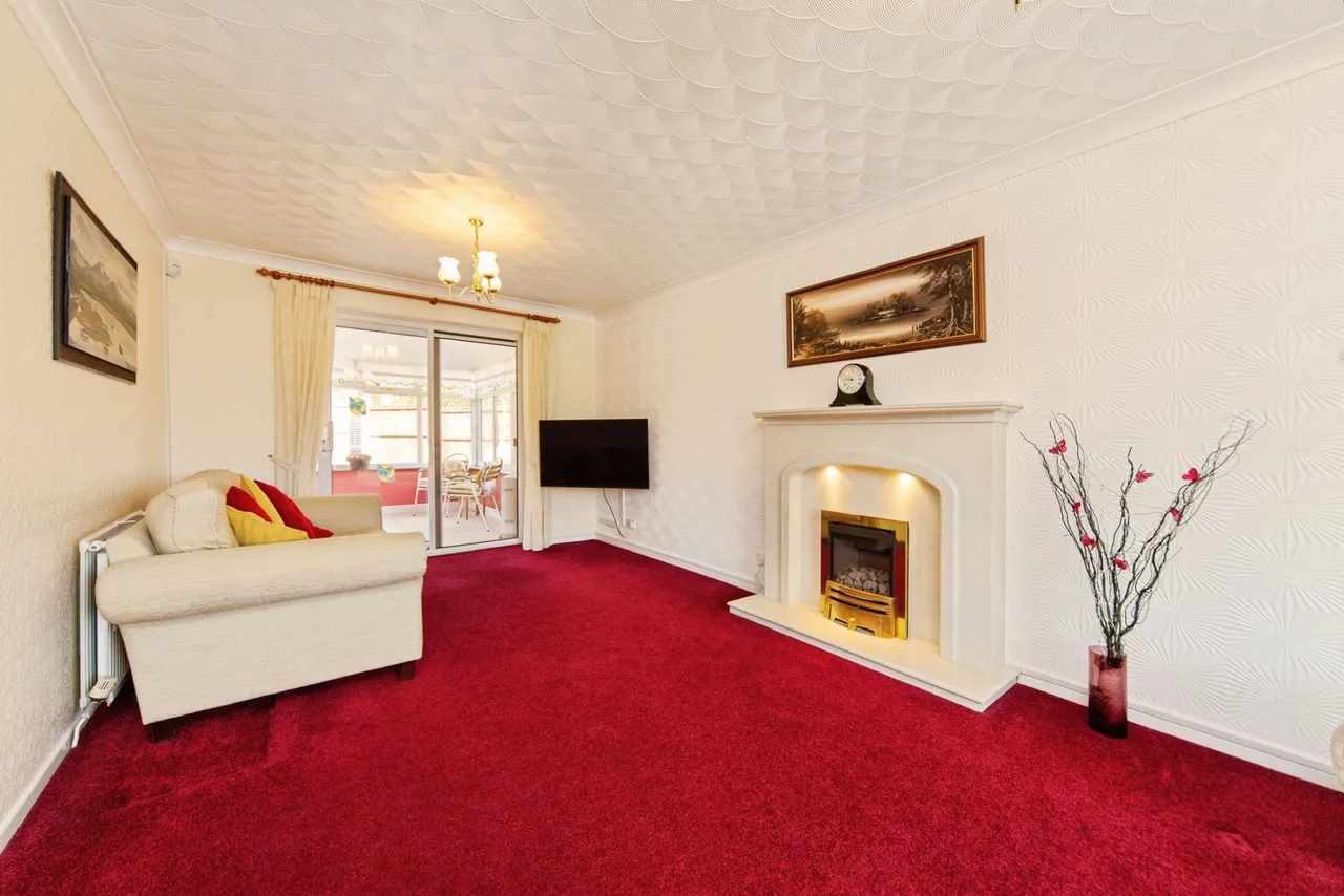 Broad Hey Close, Liverpool, L25, photo 5