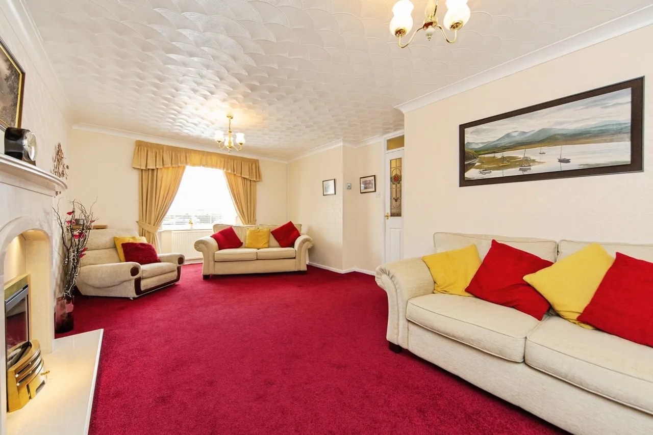 Broad Hey Close, Liverpool, L25, photo 4