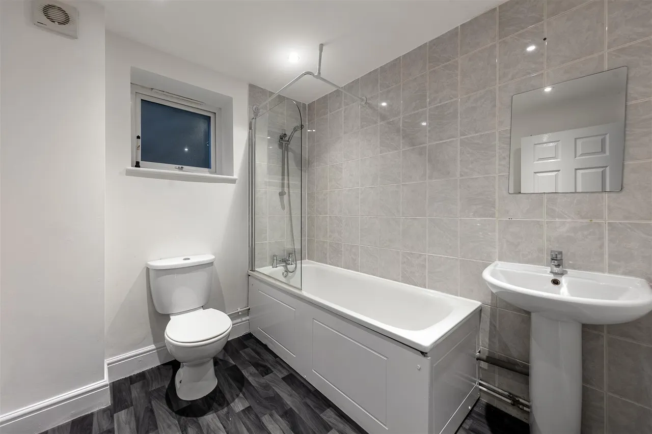 Darlington Road, London, photo 6